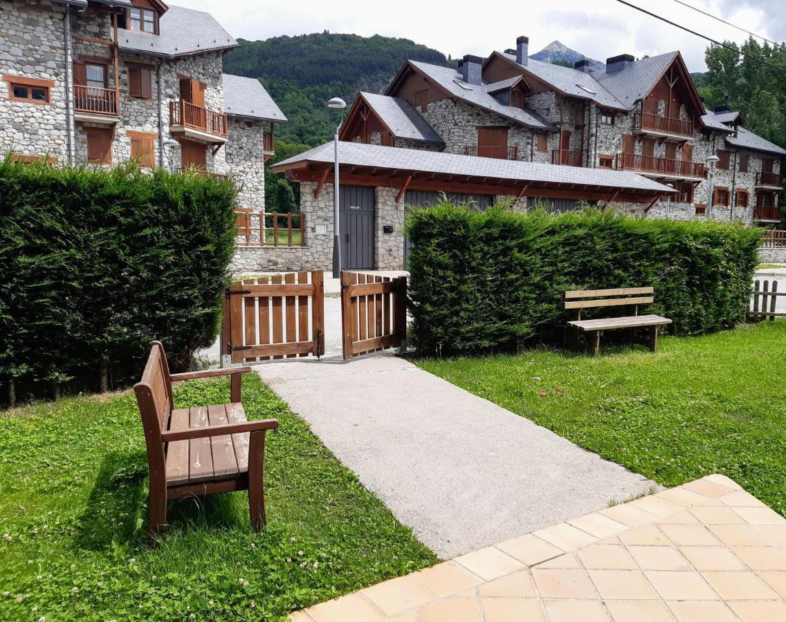 Casa Marcos Apartment Benasque Exterior photo