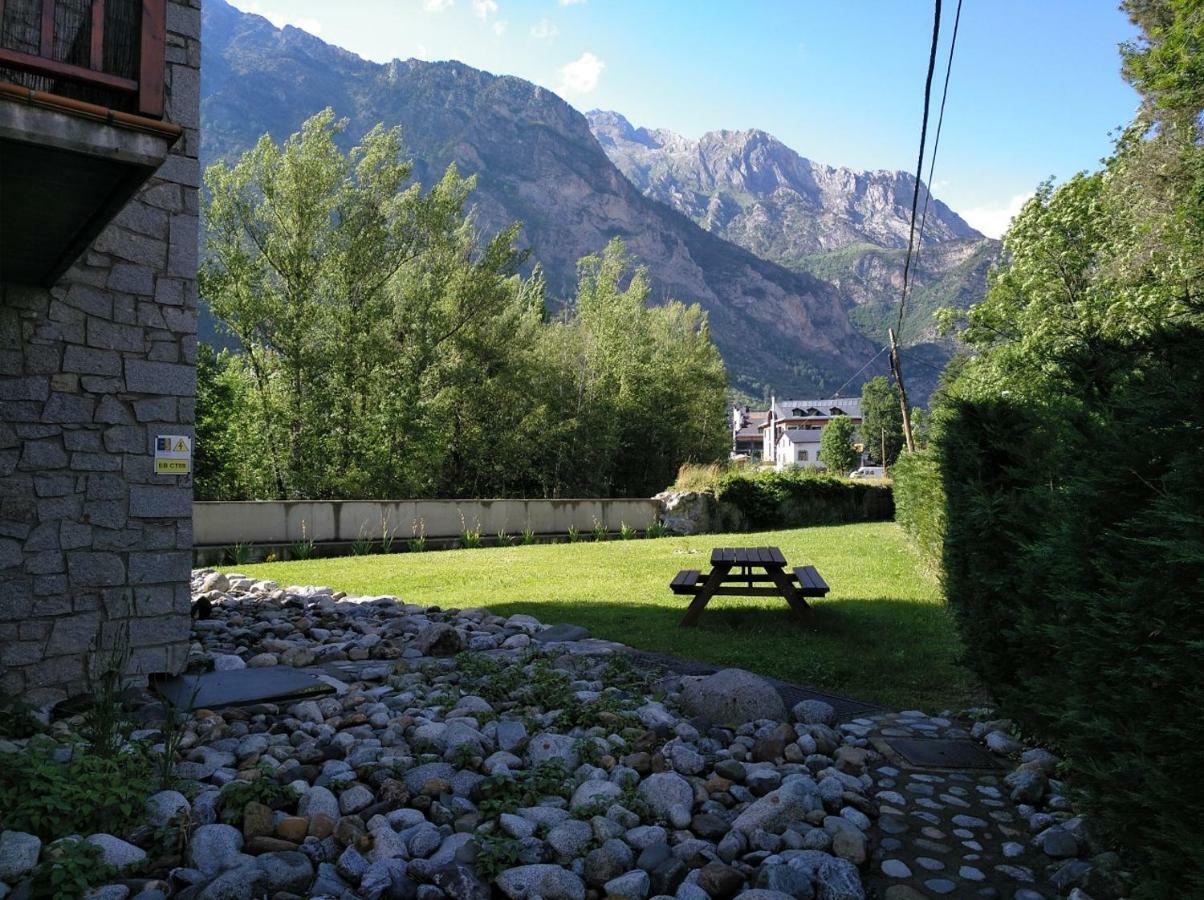 Casa Marcos Apartment Benasque Exterior photo